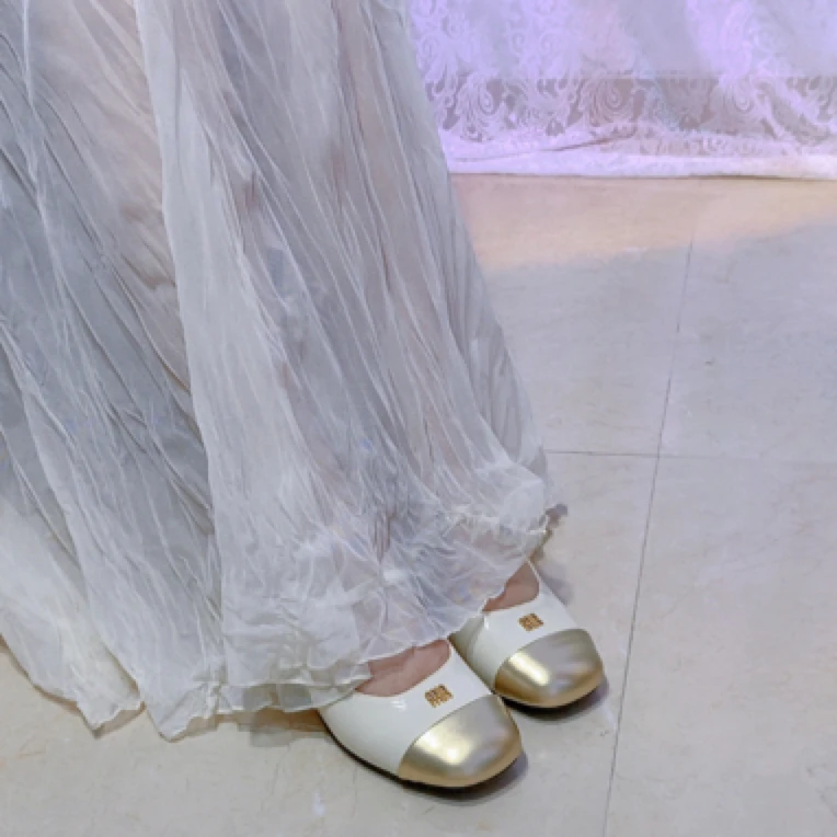 洋气小方头单鞋粗跟中跟女鞋凉鞋搭扣银色经典百搭气质轻奢时尚