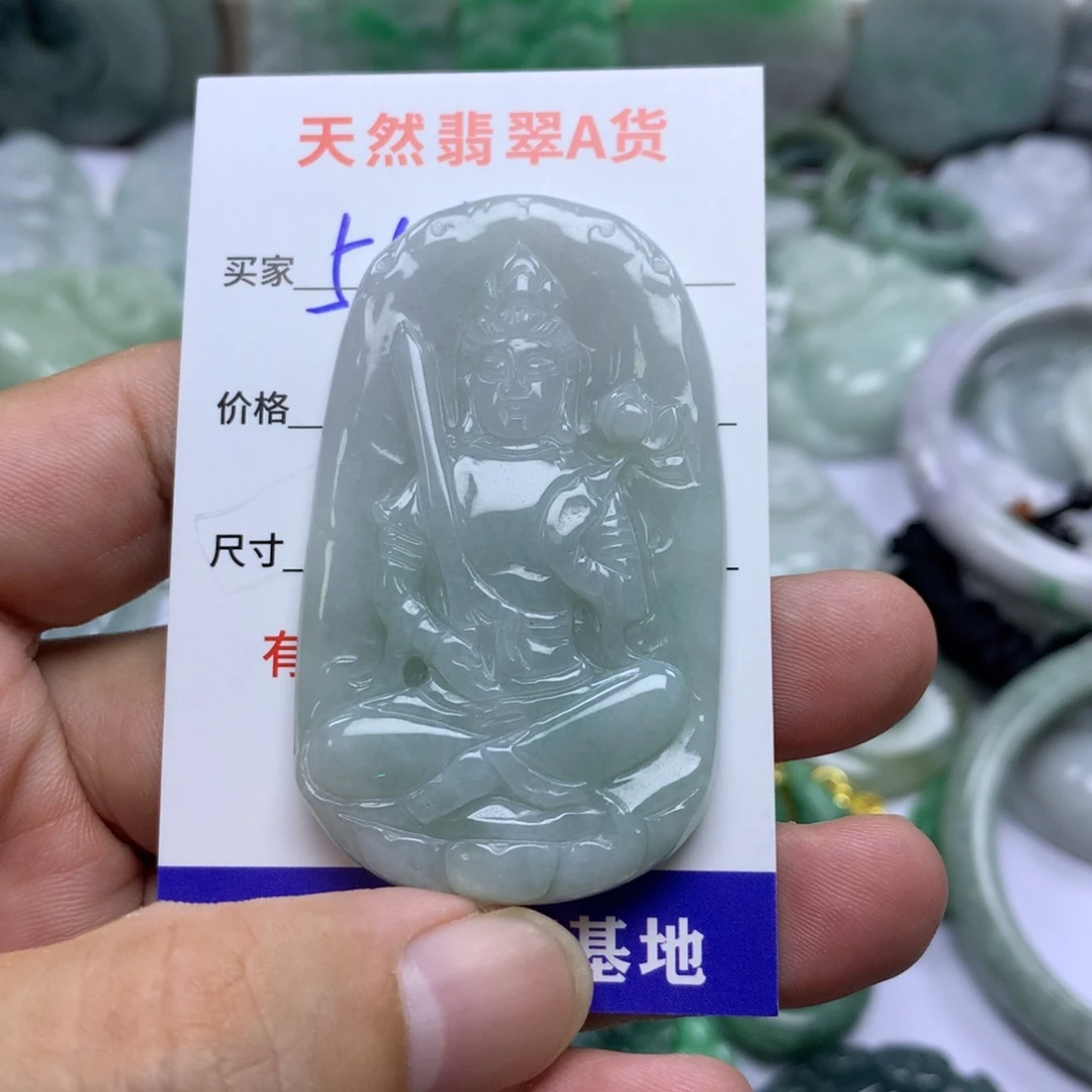 翡翠未镶嵌颈饰缅甸A货翡翠