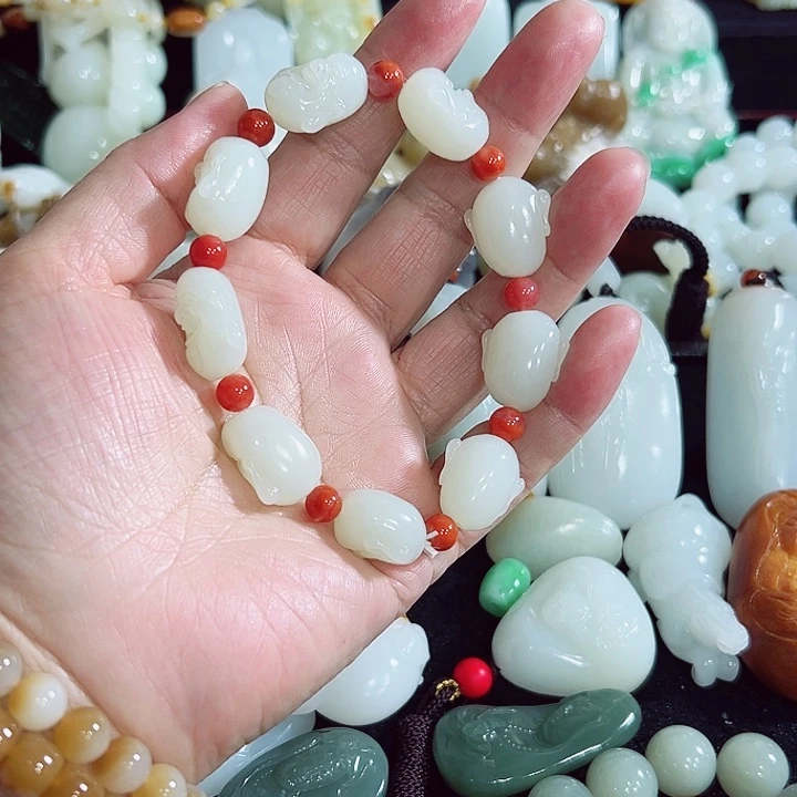 和田玉（糖玉）手链未镶嵌我***星