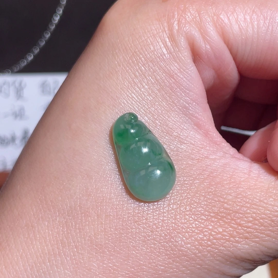 未镶嵌定制翡翠18.7-10.6-4.5