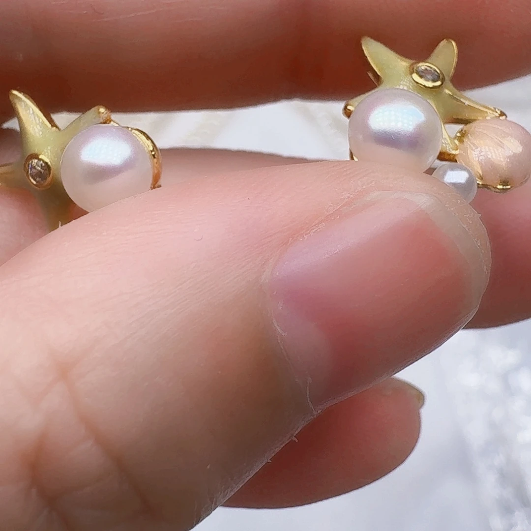 未镶嵌淡水珍珠耳饰