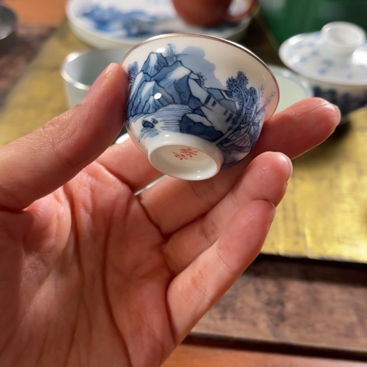 粉***熊弥云斋山水三客杯补差价