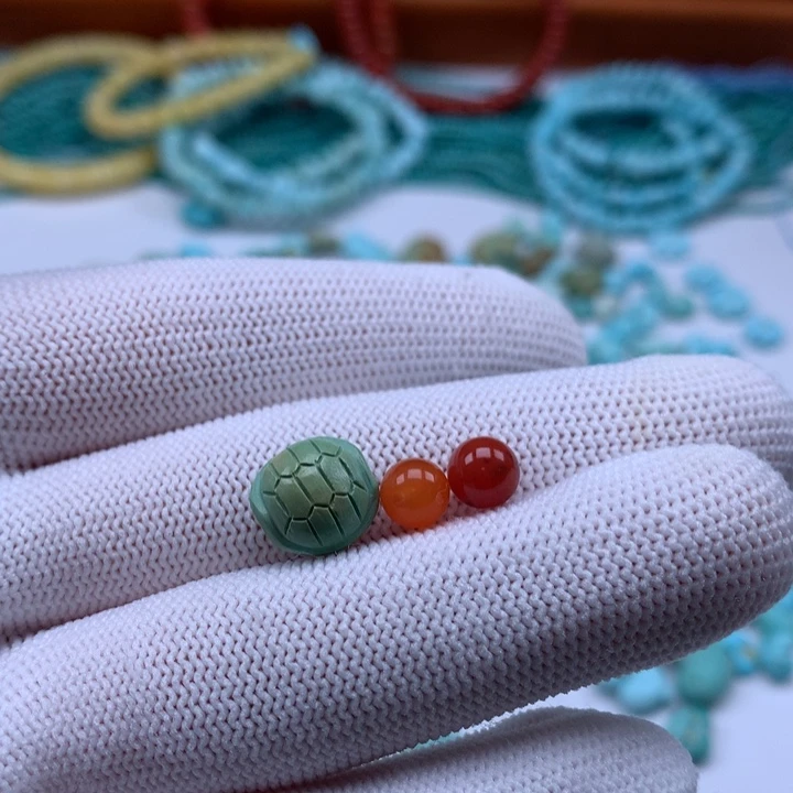 一****南红玛瑙未镶嵌珠宝奇石