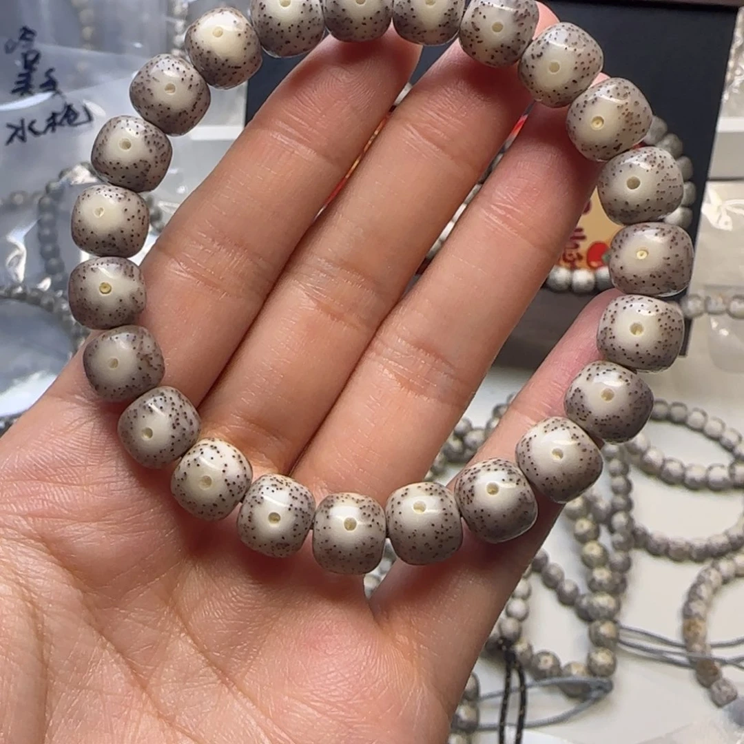 星月菩提手串謬*生石玉冰透针尖星黄金瞳10×9