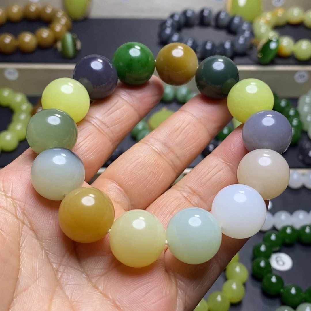 和田玉手串未镶嵌