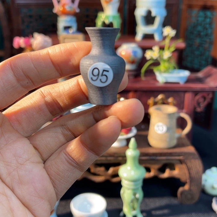 摆件微陶老王迷你花瓶