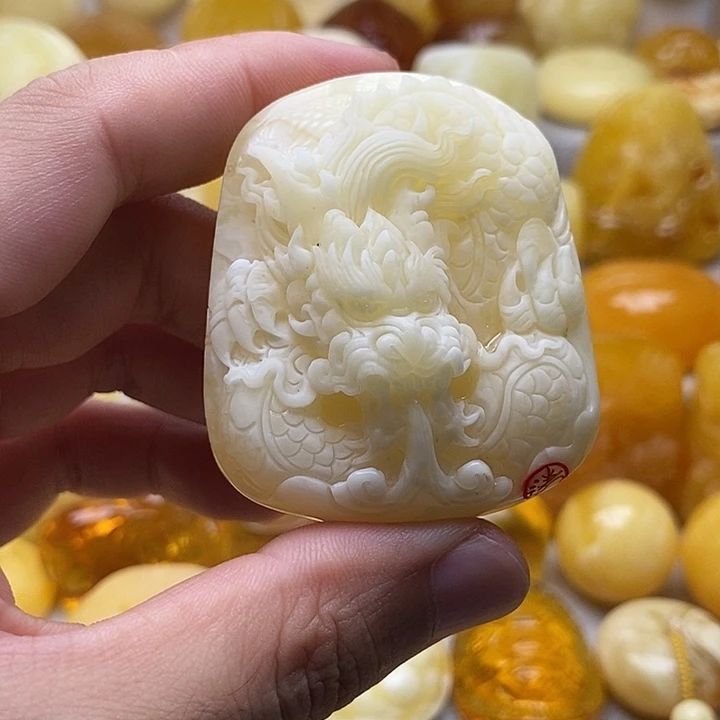 琥珀颈饰未镶嵌琥珀蜜蜡吊坠