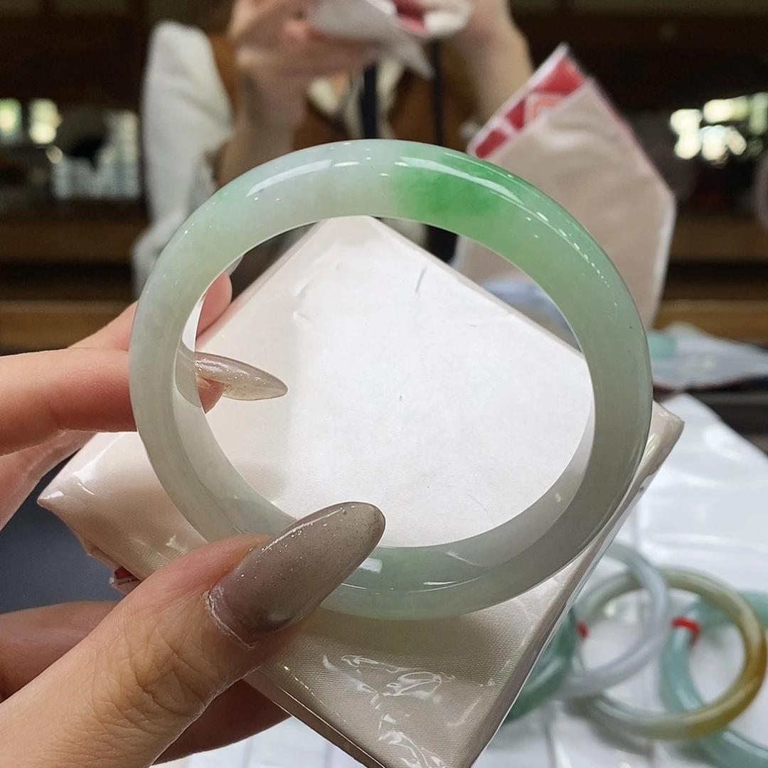 翡翠未镶嵌手镯54-56