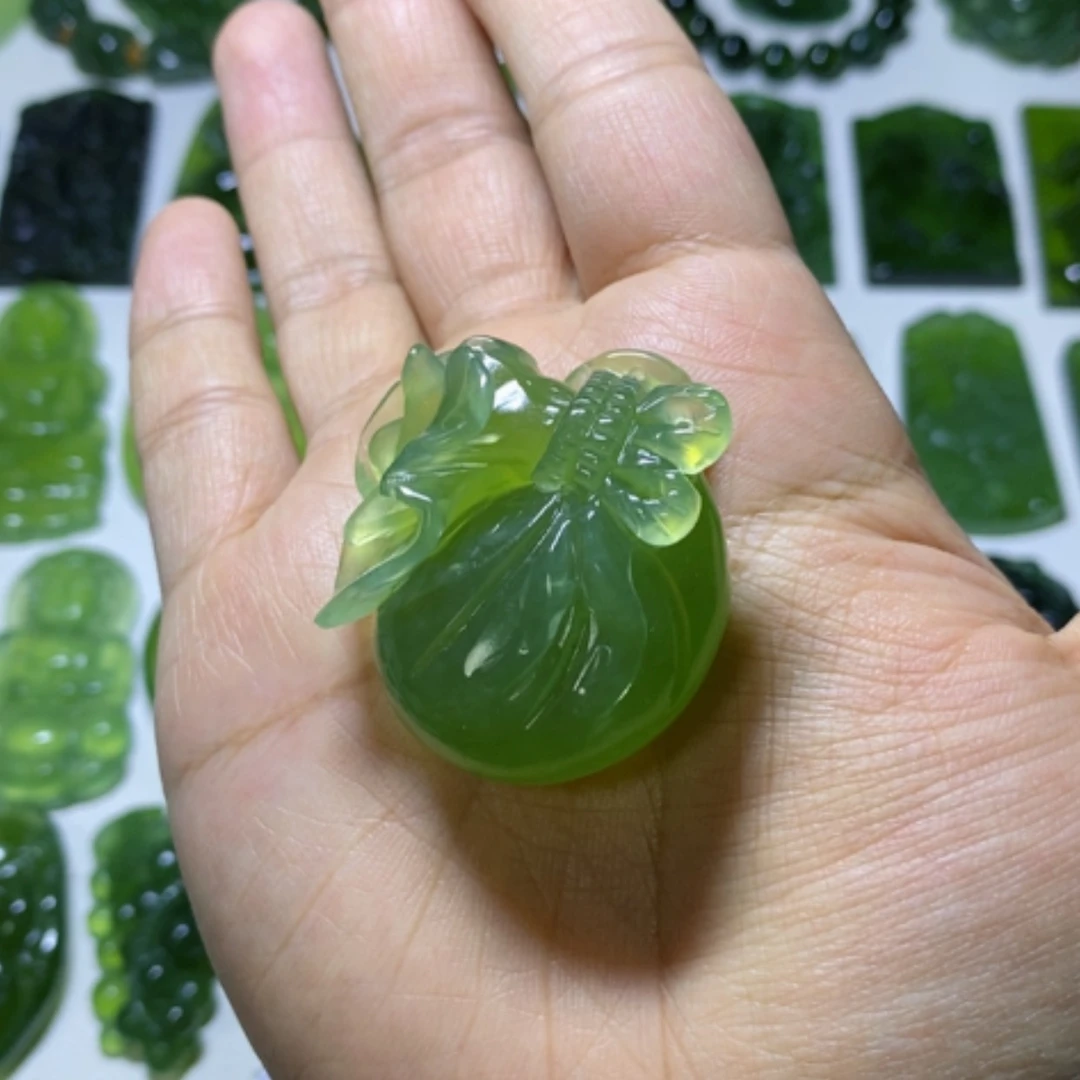 【闪购商品】未镶嵌蛇纹石玉颈饰