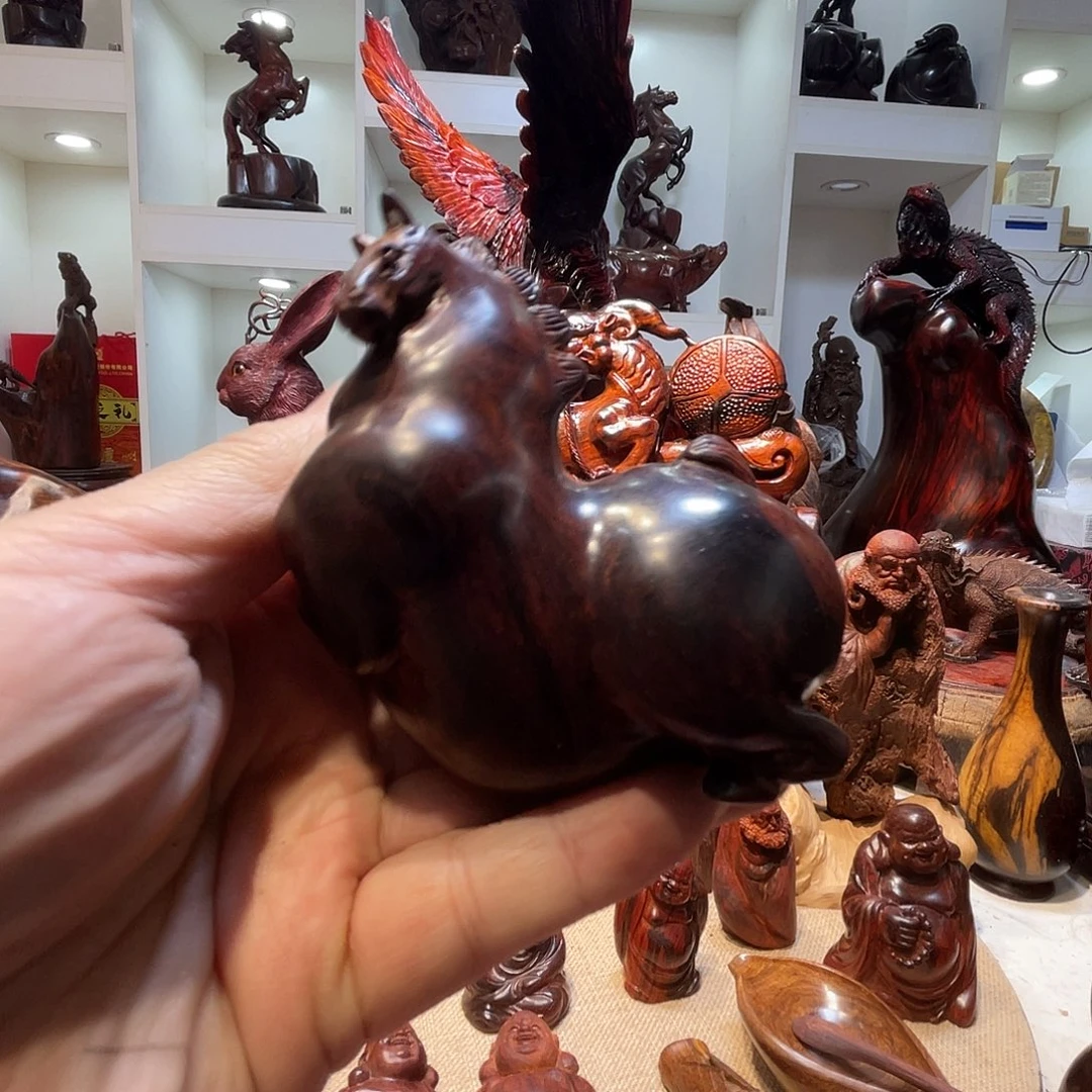 交趾黄檀（大红酸枝）