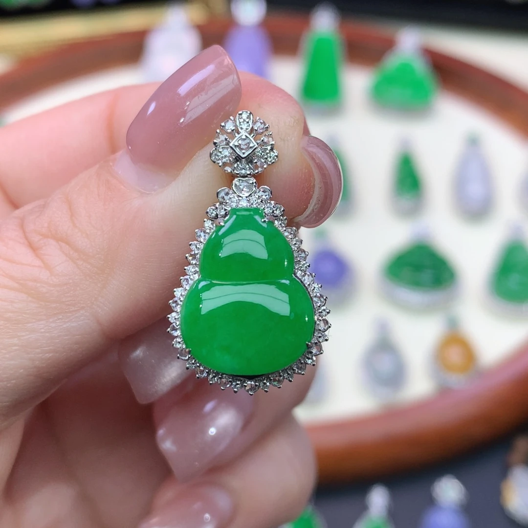 翡翠18K金镶嵌吊坠(不含链)