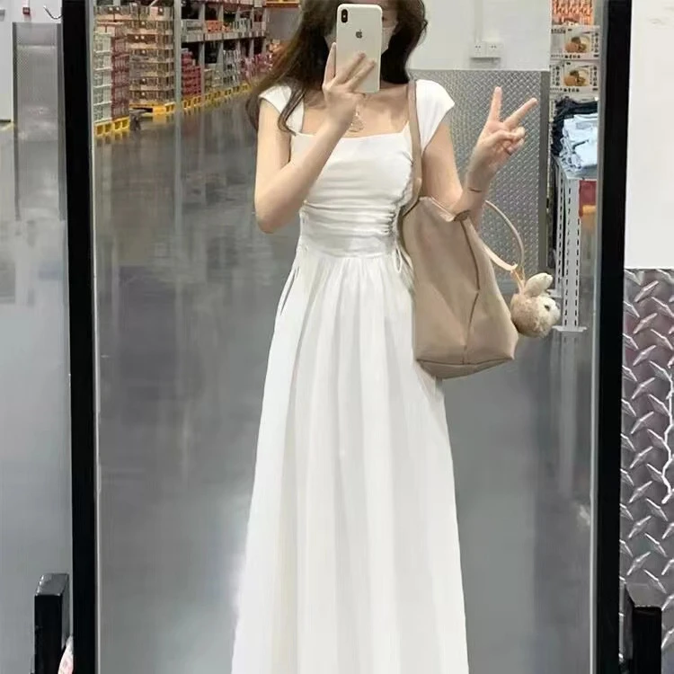 显瘦气质法式连衣裙夏季长裙收腰设计感白色温柔复古小众女装