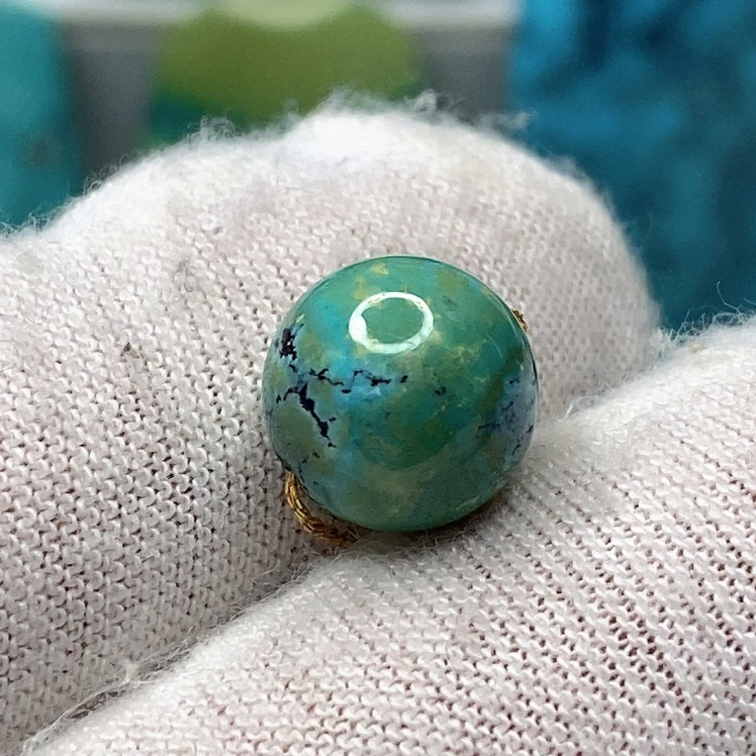 绿松石未镶嵌天然原矿 地大质检10.3mm