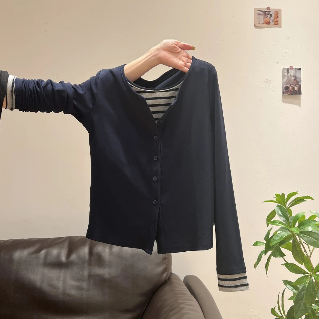 藏青色假两件条纹拼接长袖开衫女2025早秋新款纽扣设计感小众上衣