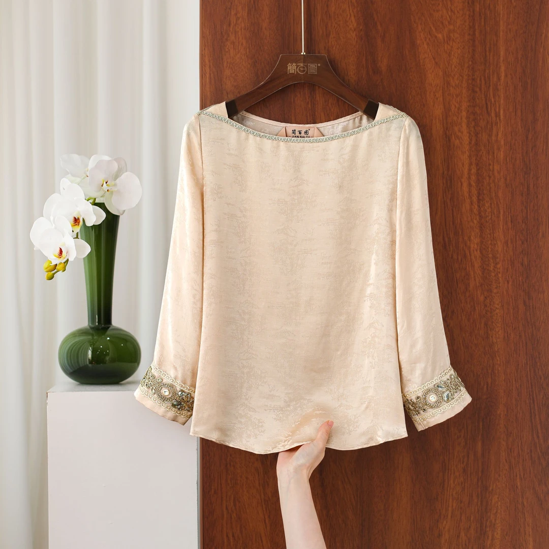 2025春夏新中式宽松气质重工一字领复古提花缎面衬衫女