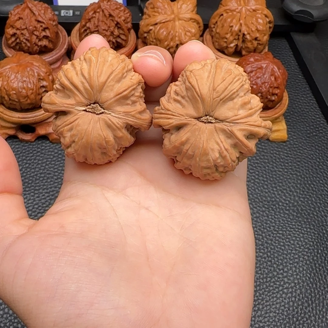 把件文玩核桃球白 41尺寸
