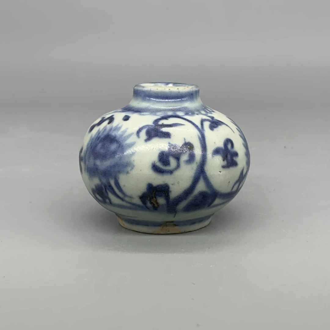 92512052*明中期青花缠枝花卉纹水盂/瓷器九/江苏省文物总店/MM