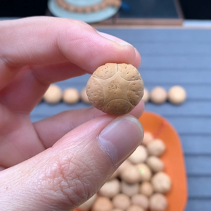 吊坠凤眼菩提20+五星，非质量问题开孔不退