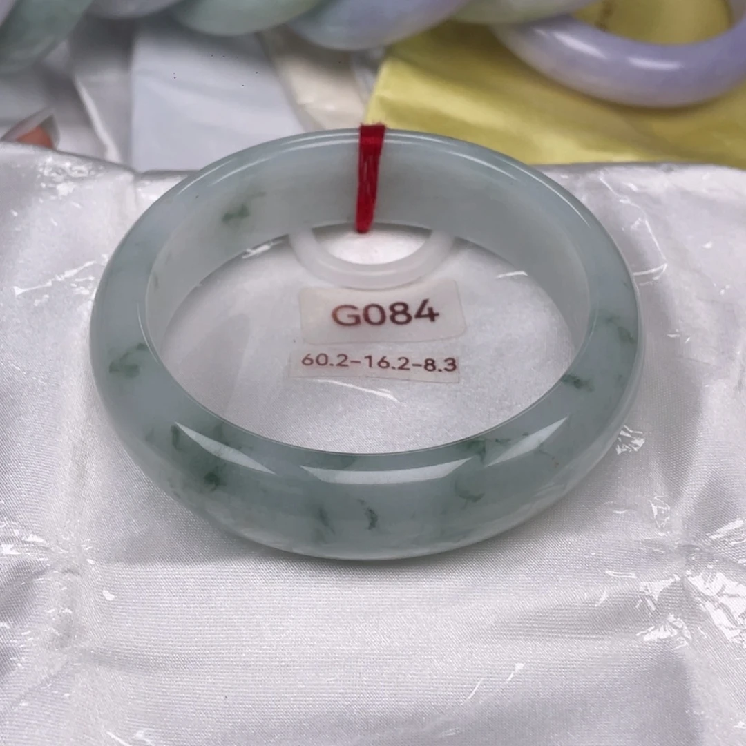 翡翠未镶嵌手镯G084