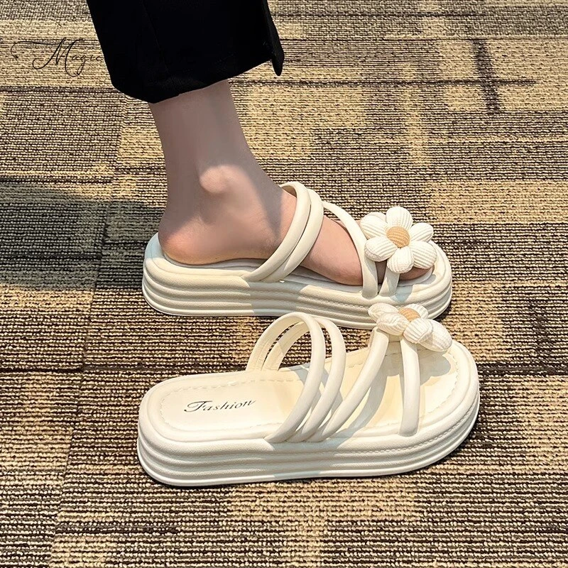 【万达撤柜】2025新款厚底明星同款外穿鞋子甜美花朵两穿拖鞋女网红