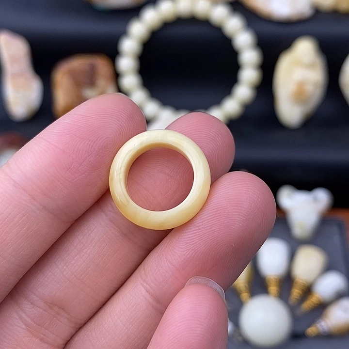 琥珀未镶嵌裸石12跑环