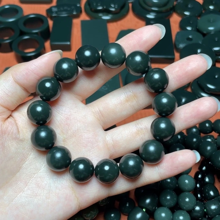 阿***～手链未镶嵌和田玉（青玉）