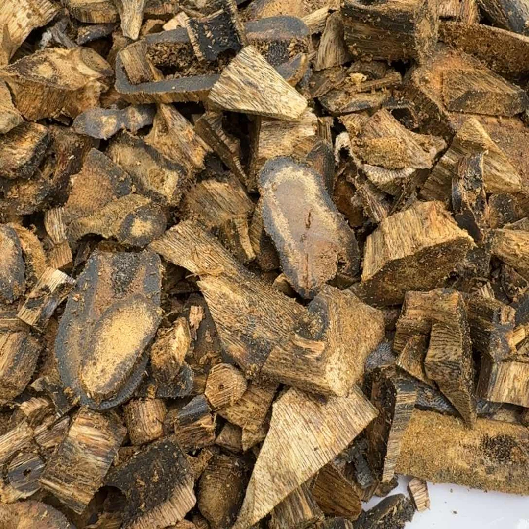 沉香沉香碎屑绿奇楠沉香块料20克