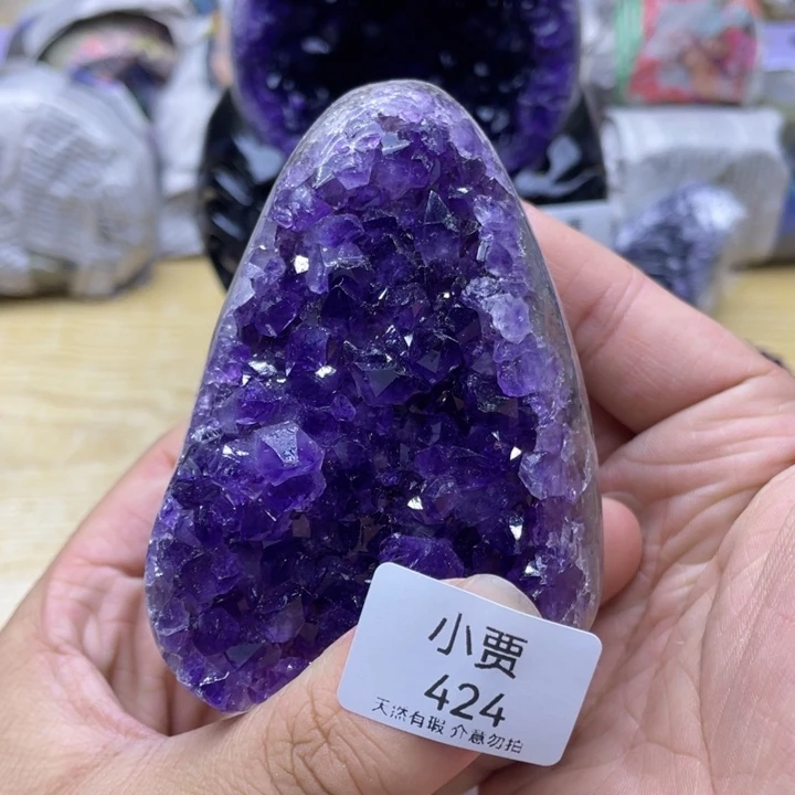 未镶嵌水晶大型摆件（非配饰）
