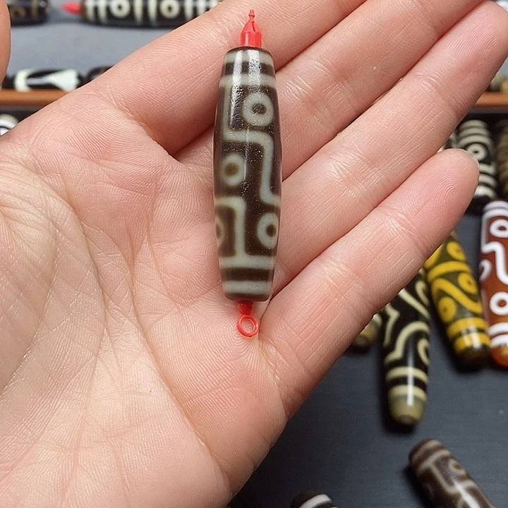 未镶嵌颈饰玛瑙/玉髓南*