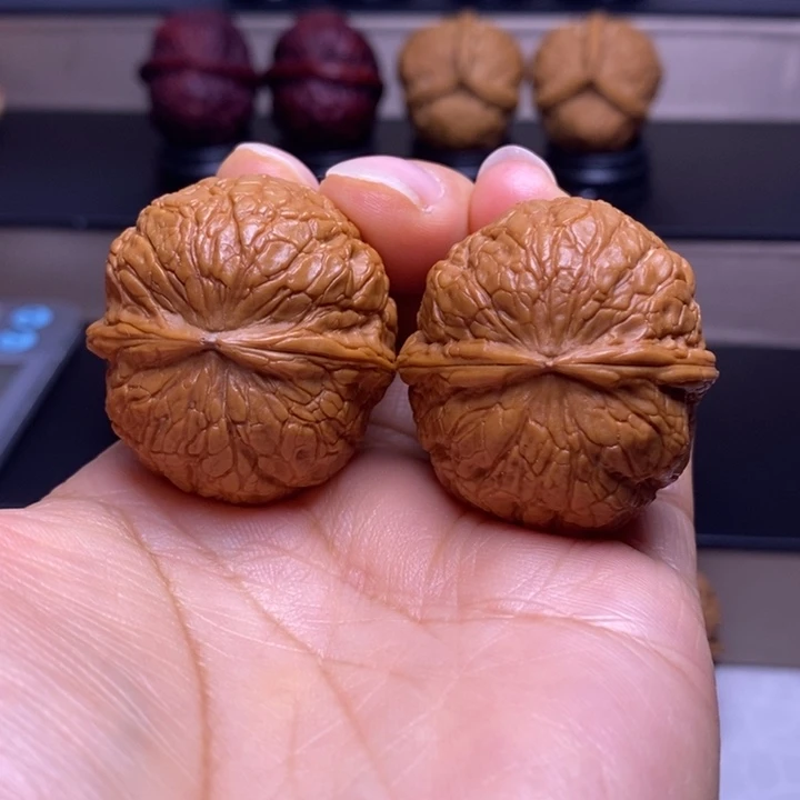 把件文玩核桃金蟒蛇皮球37