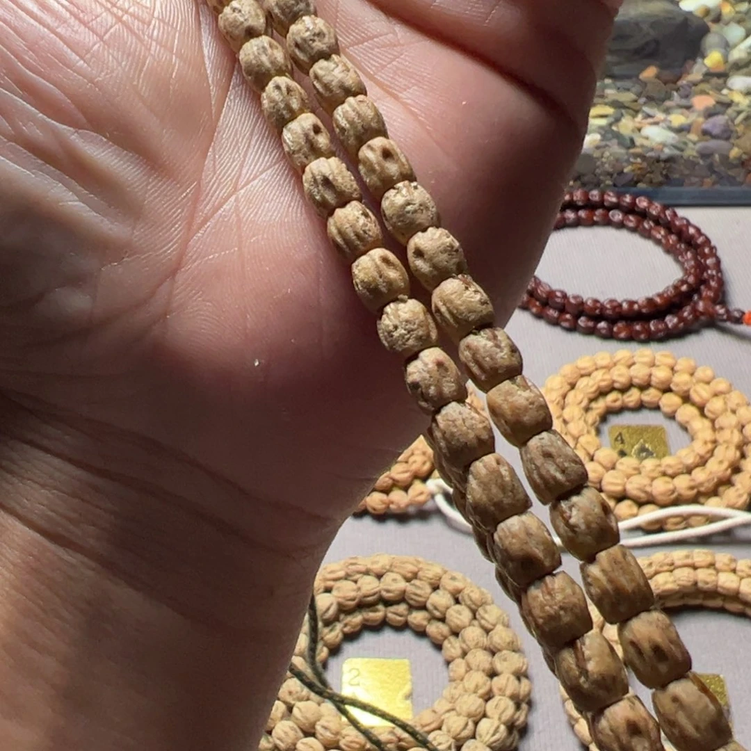 吊坠柏香籽/百香籽A1