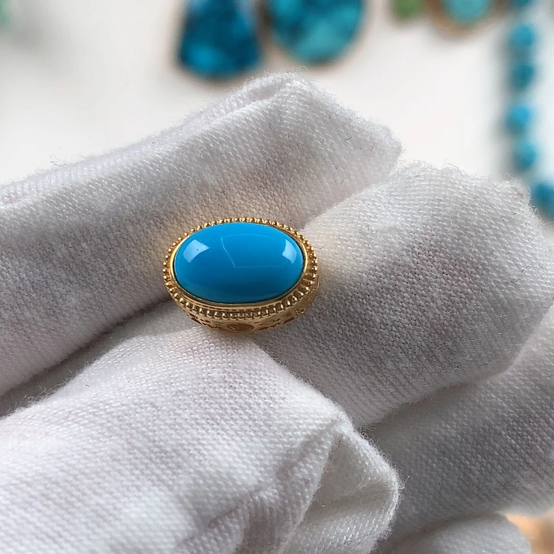 绿松石珠宝奇石18K金镶嵌