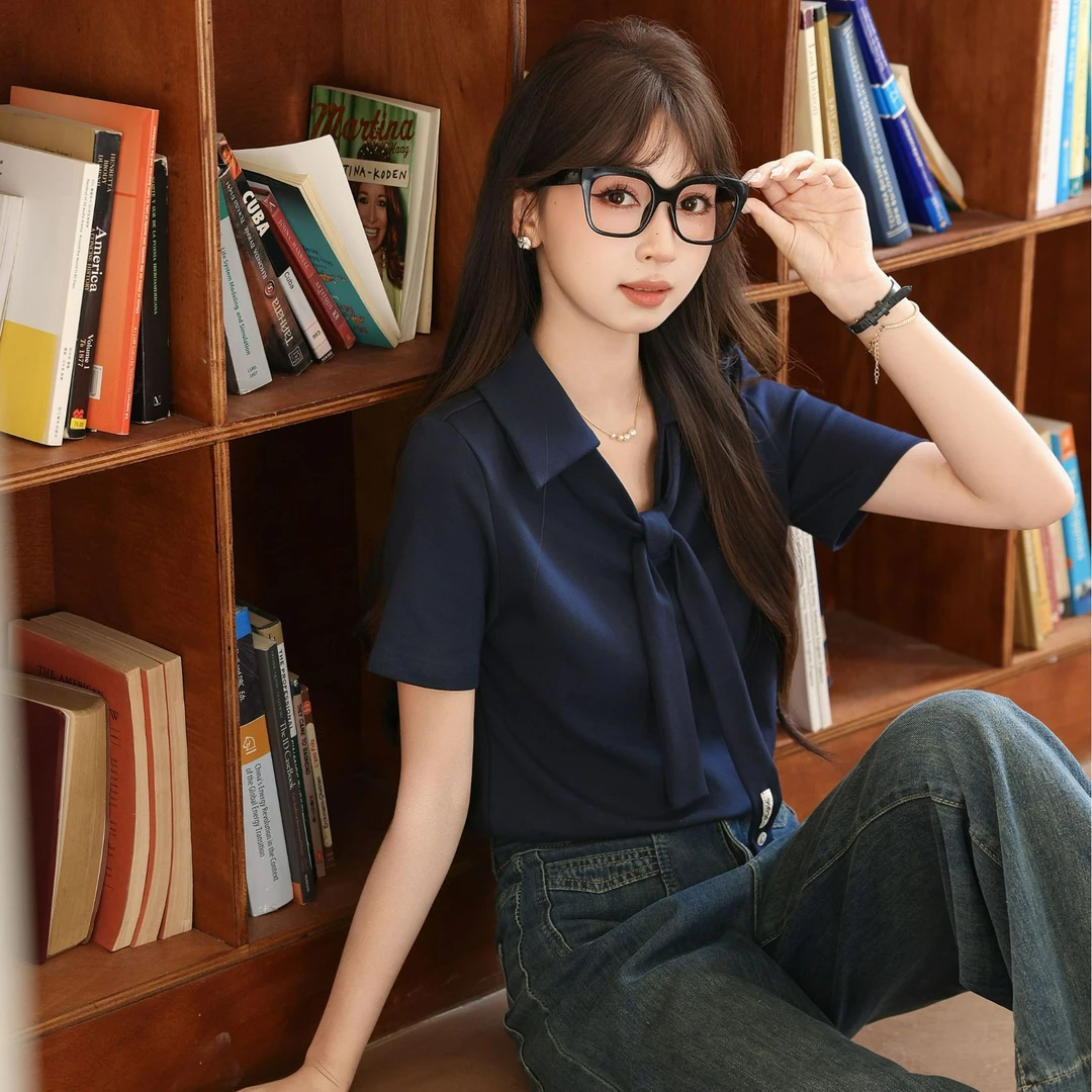 慕兔法式POLO领蝴蝶结系带衬衫女2025夏新款百搭设计感正肩上衣潮