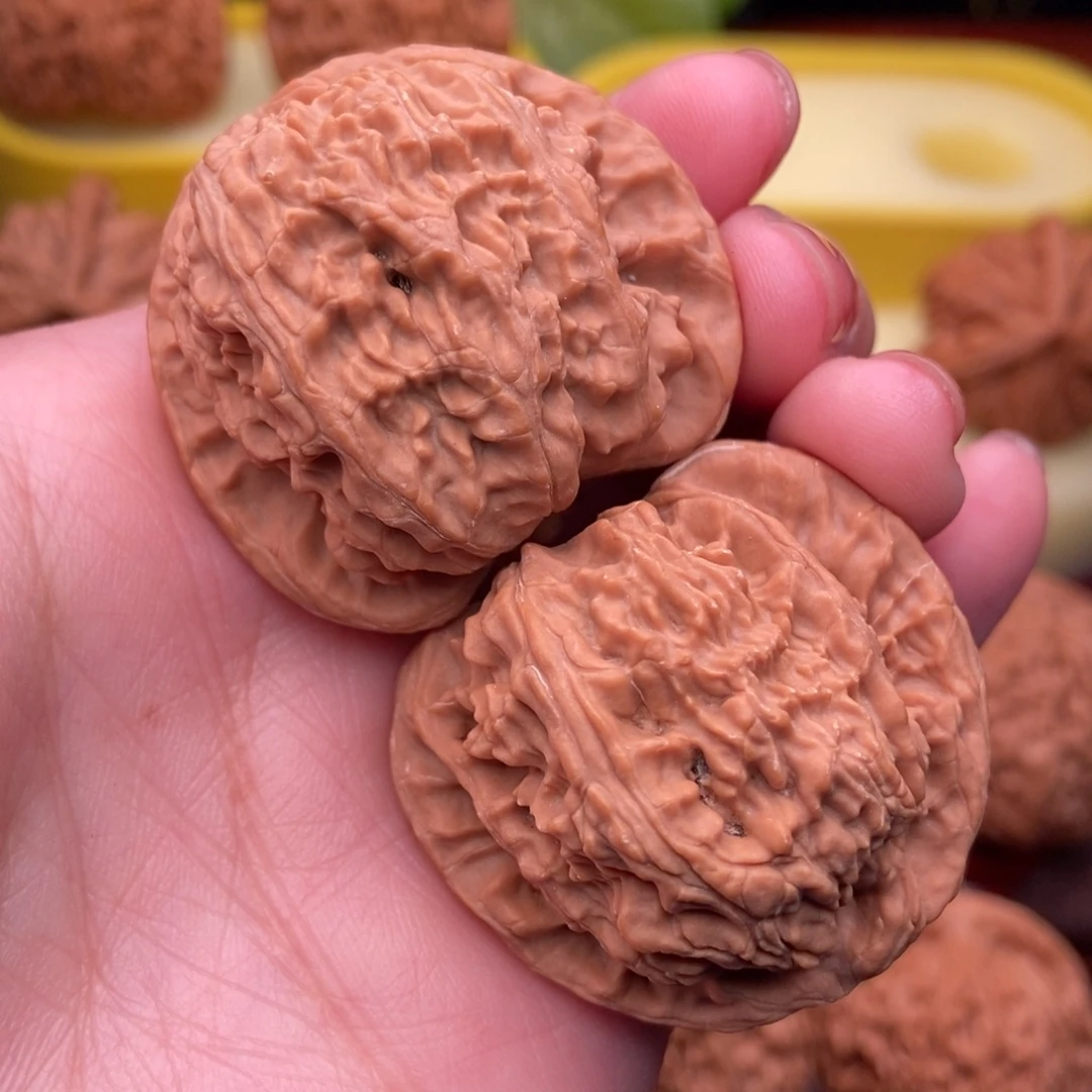 赛***材把件文玩核桃精品白狮子头39