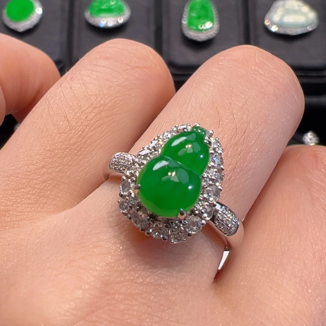 翡翠戒指18K金镶嵌收到货48小时鉴赏期