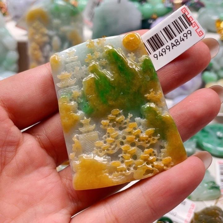 翡翠未镶嵌吊坠(不含链)