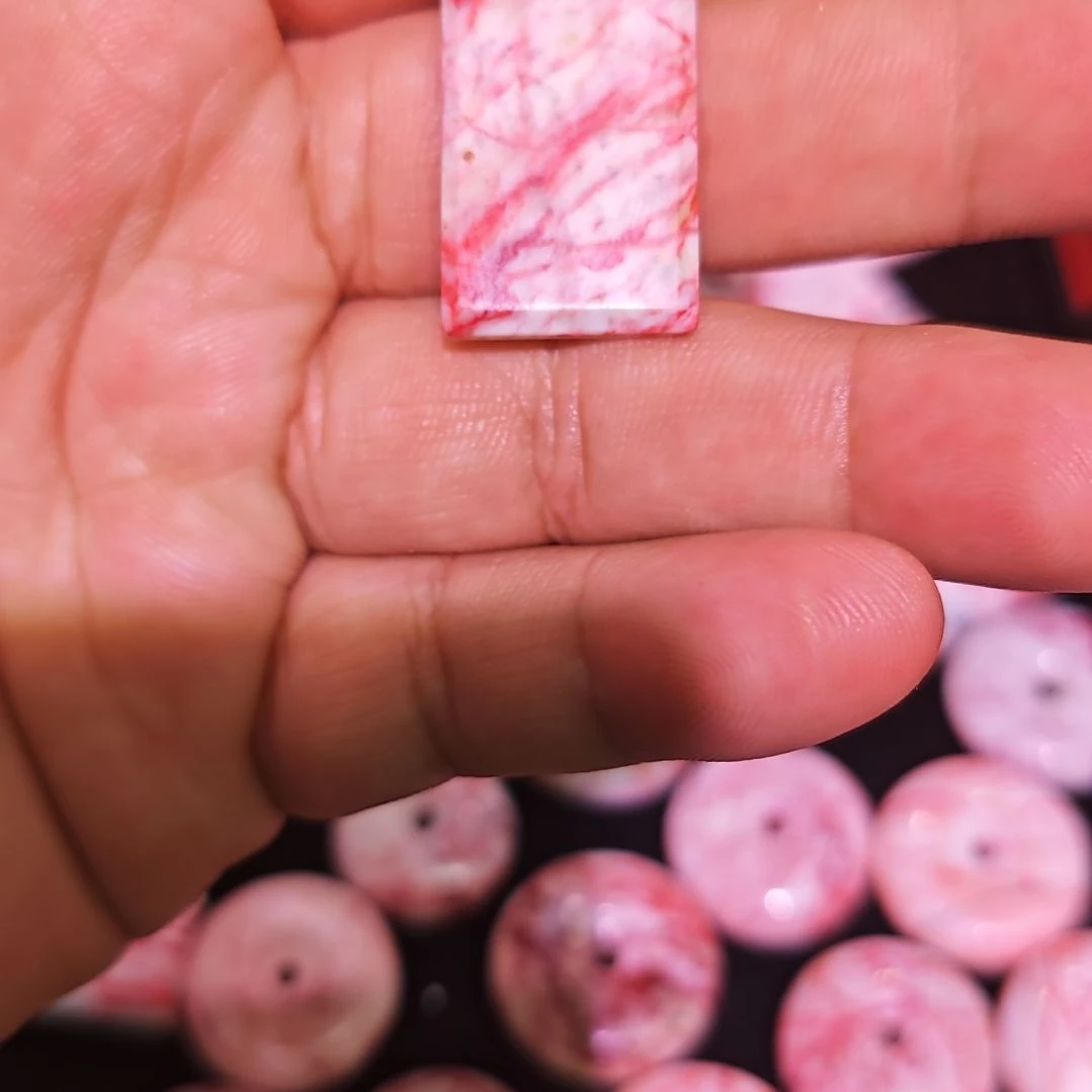 天然辰砂原石无事牌