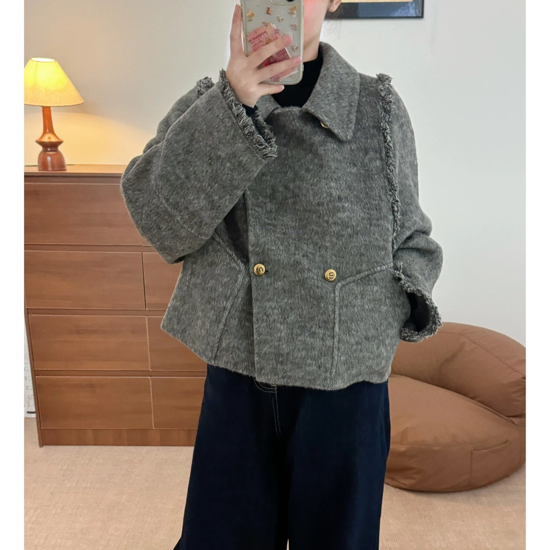 (拉毛设计)短款长袖双面羊毛小香风甜美风娃娃领