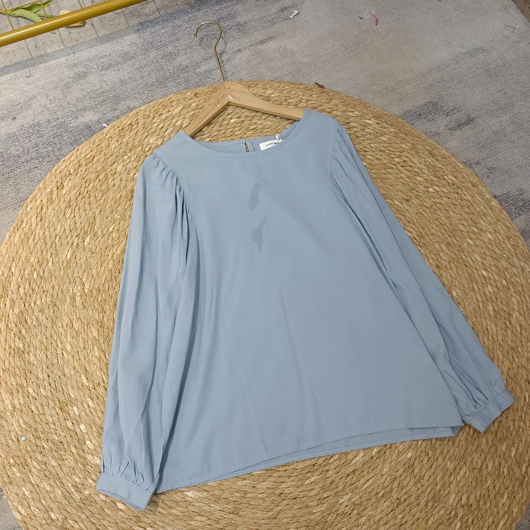 唯琳剪标   8仓B4-1-D-088款   蓝色长袖上衣