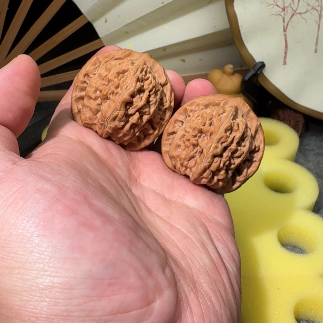 文玩核桃吊坠43望月