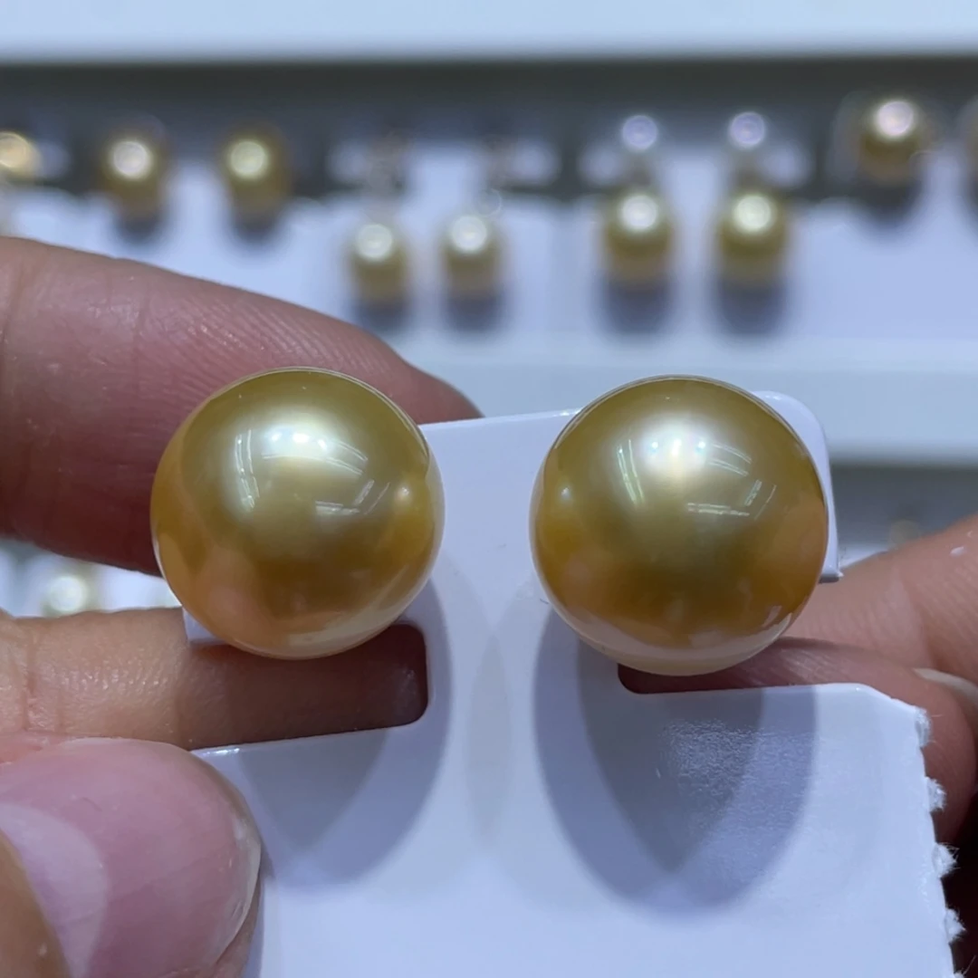 18K金镶嵌耳饰海水珍珠14-15mm