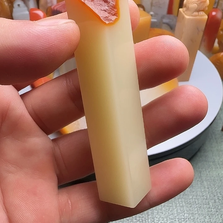 寿山石印石李*彤寿山石文洋石素章