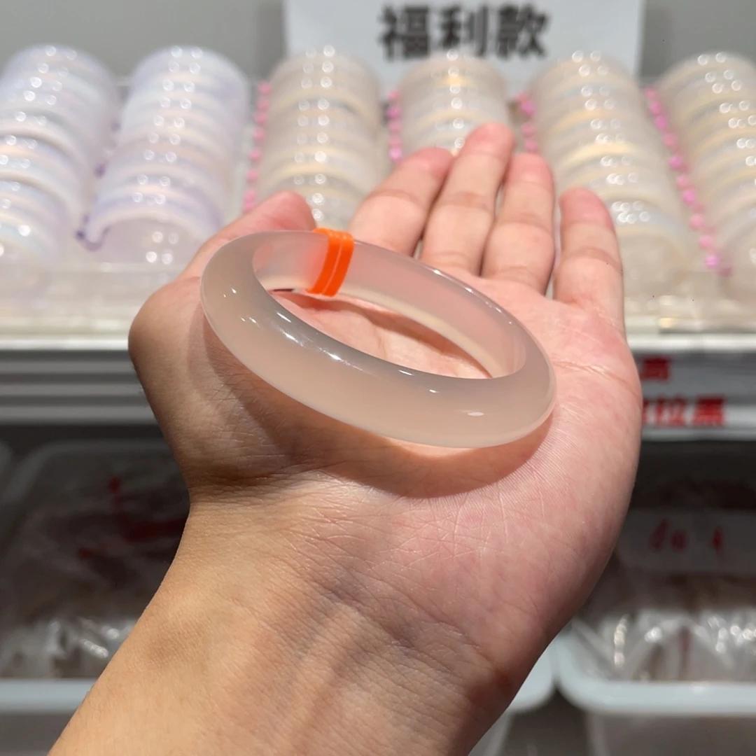 睡***醒玛瑙/玉髓手镯未镶嵌51➕