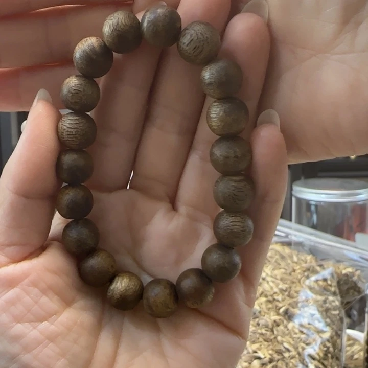 金***多手串沉香圆单1.1多样发一