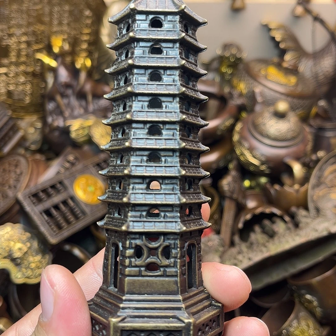 精美铜器工艺品等