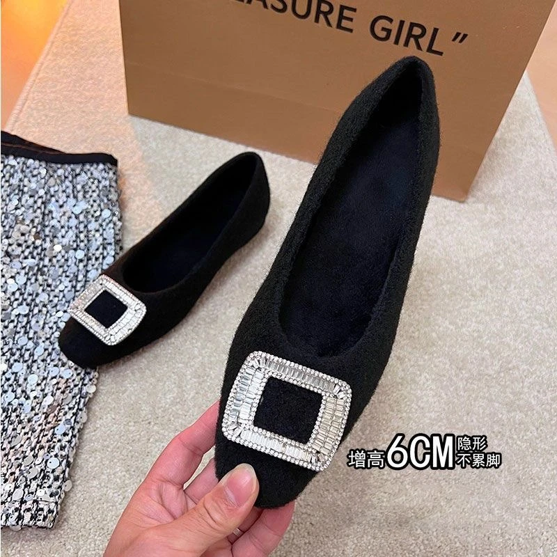 加绒粗跟单鞋子女瓢鞋2025年秋冬毛呢方头水钻浅口软皮中跟棉单鞋