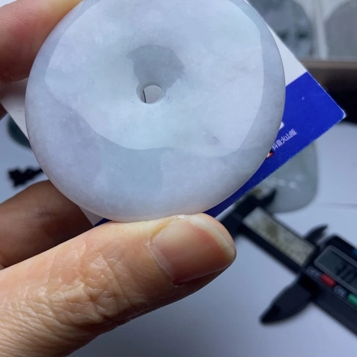 翡翠把件未镶嵌翡翠