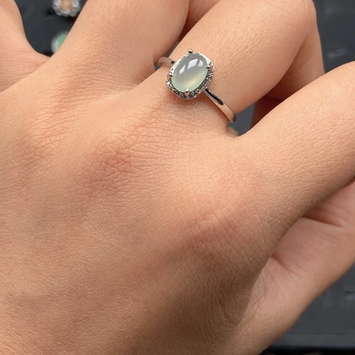 翡翠未镶嵌戒指戒指