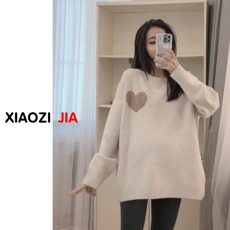 孕妇秋冬装2025新款时尚卫衣女宽松显瘦爱心毛衣上衣洋气春秋款