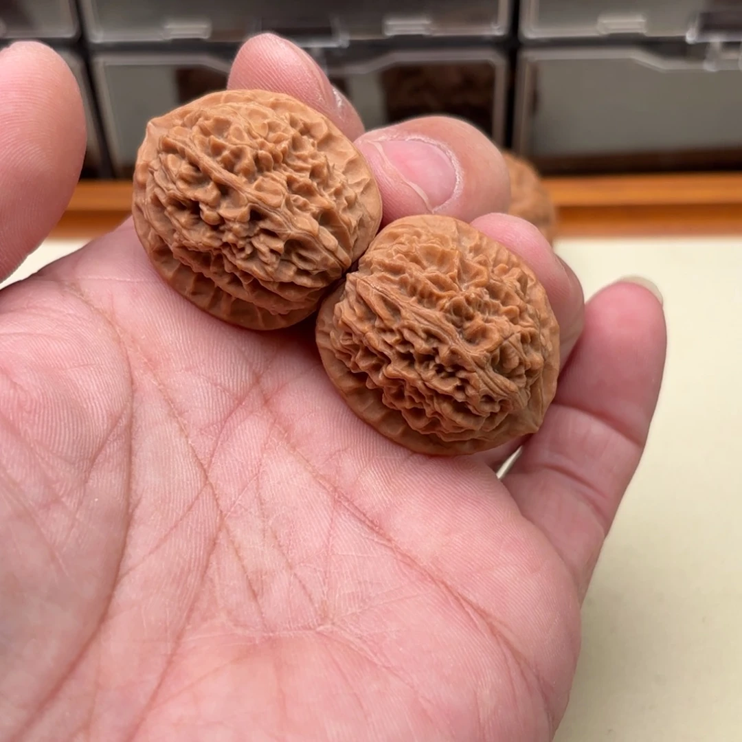 把件文玩核桃荔枝纹
